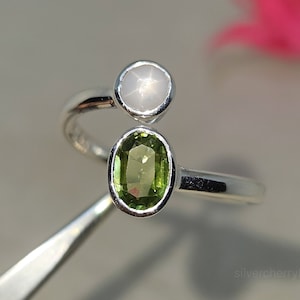 White Star Sapphire & Green Sapphire Ring, 925 Sterling Silver