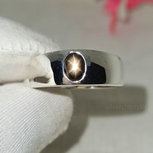 Black Star Sapphire Ring: 925 Sterling Silver Solitaire Band