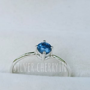 Natural Sapphire Ring: 925 Sterling Silver September Birthstone