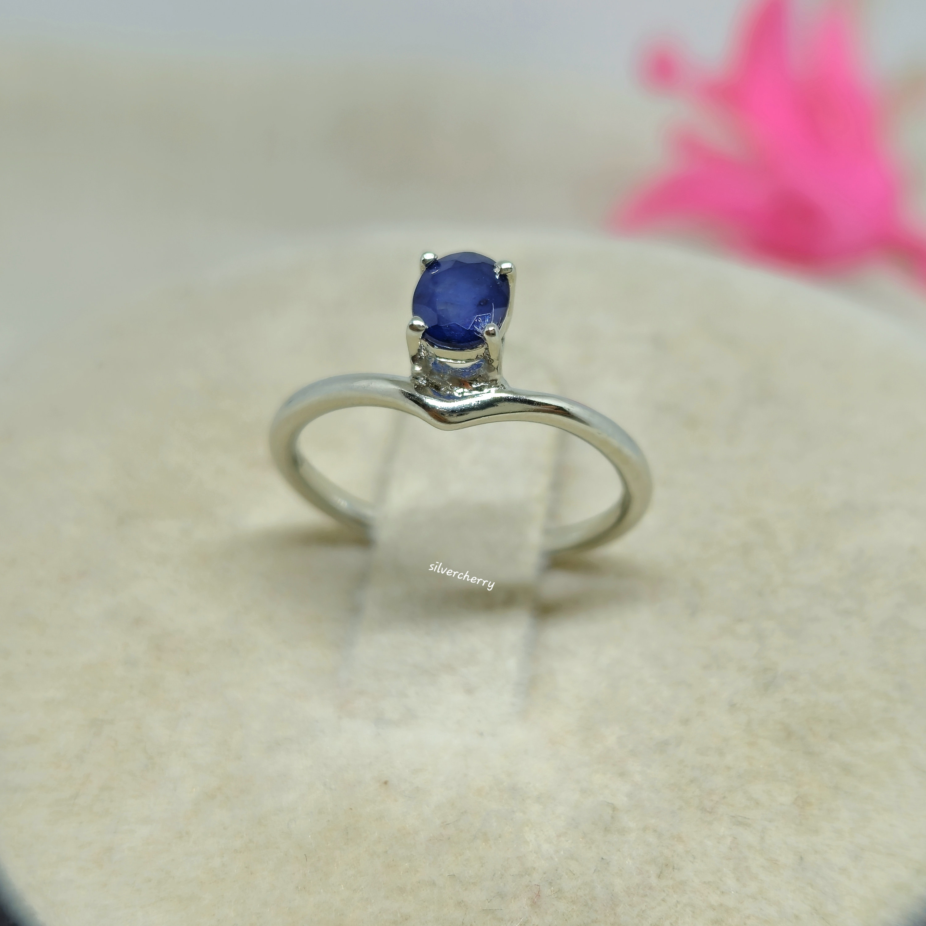 Anillo De Zafiro Estrella Azul Con Plata Halo