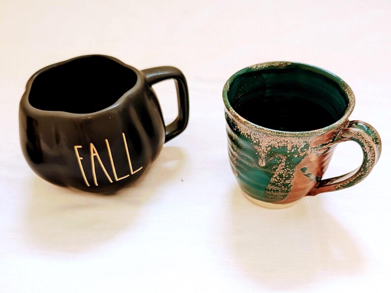 Taza de café Studio Pottery: Serpiente de cascabel, Zodíaco de Anthropologie, Otoño de Rae Dunn imagen 9