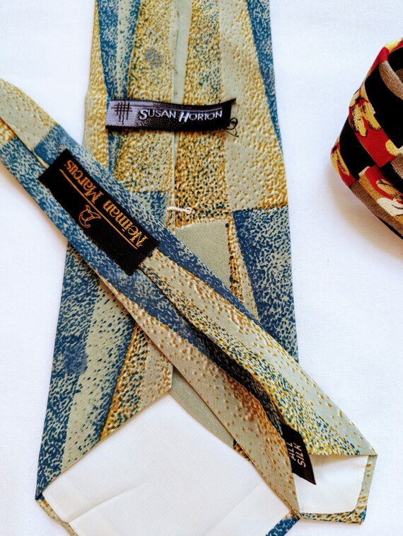 Robert Talbott Silk Necktie: Floral Geometric Pri… - image 4