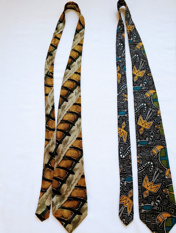 Robert Talbott Silk Necktie: Floral Geometric Pri… - image 3