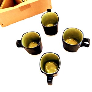 Gourmet Expressions Crackles Kiwi Mugs: Boho Shabby Chic Coffee Mugs, Set of 4