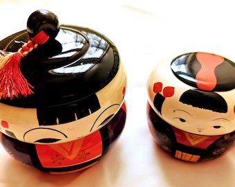 Vintage Kokeshi Doll Stacking Bowls: Japanese Folk Art Lacquer Wood Set