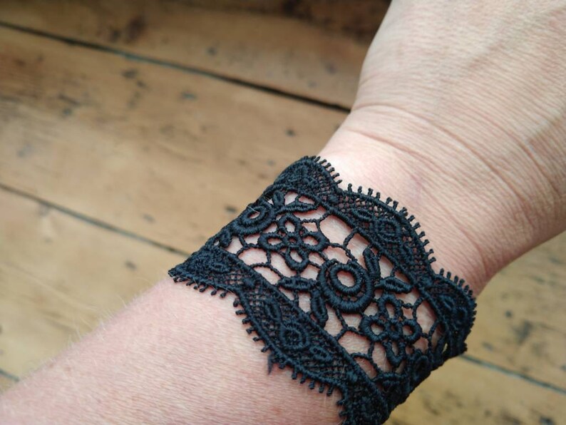 Superbe poignet sexy, bijoux pour le corps, bracelet en dentelle gothique noire image 3