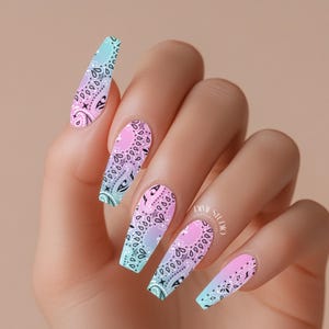 Blue & Purple Ombre Bandana Paisley Nail Decals - Bandana Nail Sticker - Water Transfer Nail Wraps - Nail Supplies