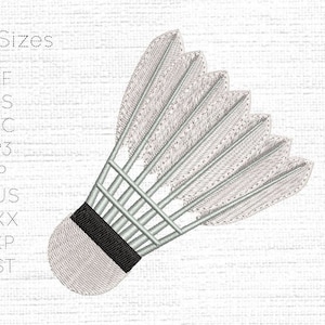 Peut inclure: Un volant de badminton blanc avec une garniture noire et une base en liège blanche. Le volant est fait de plumes et est conçu pour être utilisé au badminton.