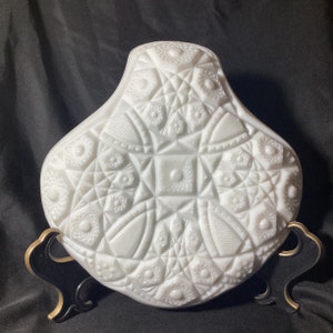 Kemple McKee Milkglass