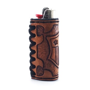 Custom Lighter Case in Horween Leather for Bic Engraved -  Canada