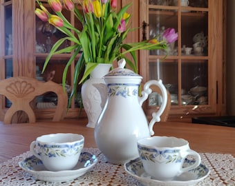 Hutschenreuther Tea Set – Vintage Floral Garland Porcelain With