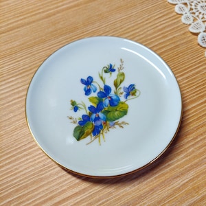 Small Trinket Dish, Ring Dish Holder, Vintage Jewelry Tray, Small porcelain Dish