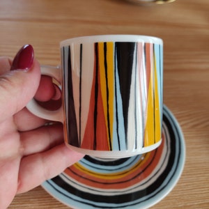 Taza de espresso y platillo de porcelana alemana vintage, regalo para los amantes del café.