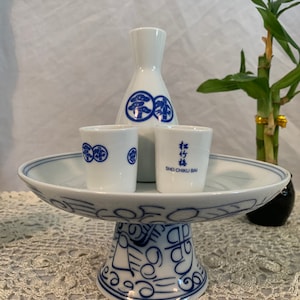 Vintage Sake Set