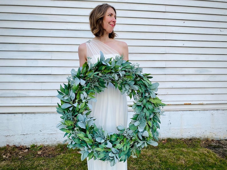 XL Lambs Ear and Seeded Eucalyptus Farmhouse Wreath, Large Yearround Greenery Wreath, Wedding Wreaths Front Door, Church Wreaths Inside imagem 2