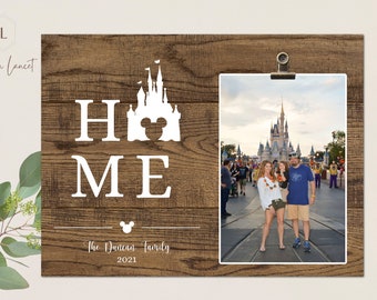 Disney Lover Gift, Disney Frame, Disney Gift Idea, Personalized Disney Frame, Disney Gift, Disney Family Vacation, Disney Photo Frame,