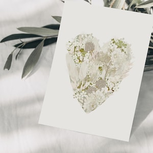 Cartolina fiori cuore bianco, disegno botanico disegnato a mano, biglietto d'auguri, biglietto di nozze, biglietto di ringraziamento, biglietto d'auguri, carta FSC