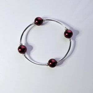 Prawdziwie błogosławiona, bransoletka „Licz te błogosławieństwa” z austriackimi kryształowymi perłami Bardeaux i kryształowymi koralikami ze srebra próby 925.