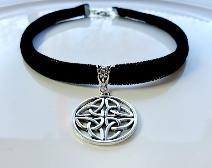 Black velvet choker with round Celtic knot pendant