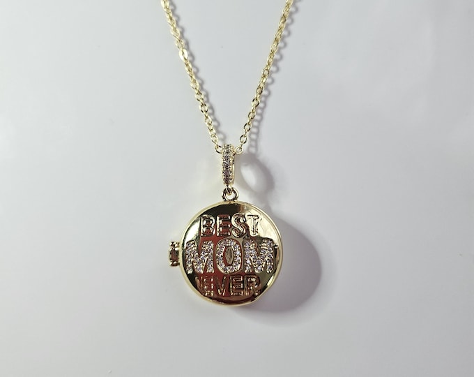 Gold filled "Best Mom Ever" locket on gold filled cable chain