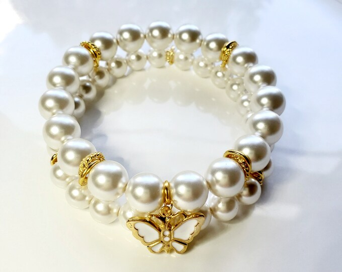 White Preciosa pearl bracelet set with gold plated white enamel butterfly charm