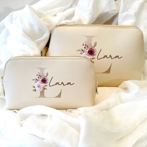 Personalized Cosmetic Bag Make-up bag with name image 1