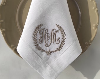 Doppelbeschriftete Monogramm-Leinenservietten, Monogramm-Leinenservietten, Bestickte Leinenservietten, Hochzeits-Servietten, Benutzerdefinierte Leinenservietten