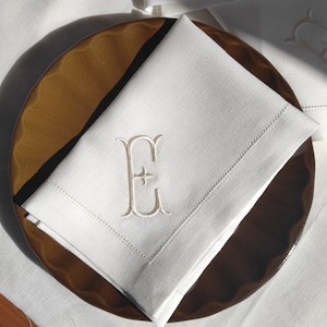 Monogrammed Linen Napkin, Embroidered Custom Linen Dinner Napkins, Linen Wedding Napkin, Hemstitched Linen Napkin, Linen Dinner Napkins
