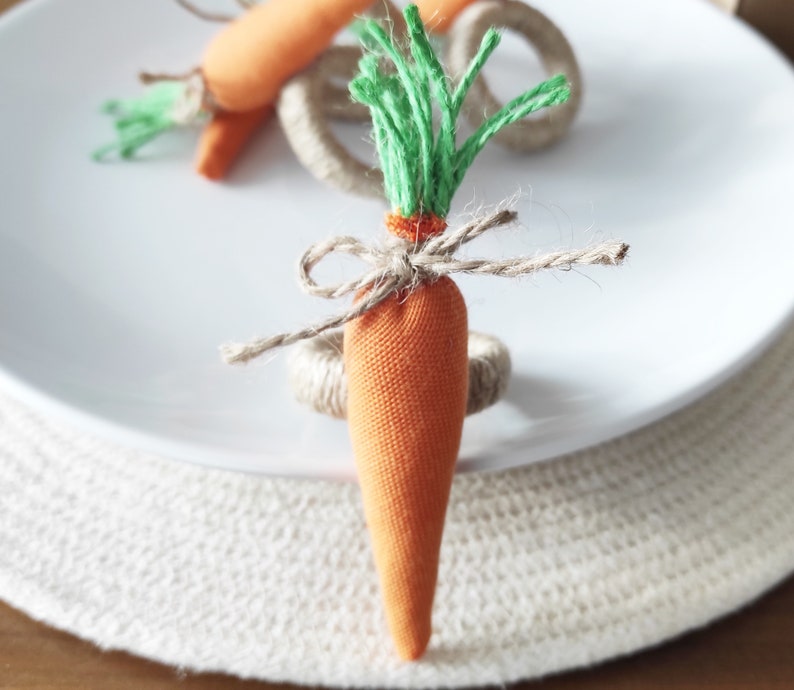 Easter Napkin Rings, Carrot Napkin Ring, Cloth Carrot Napkin Holder, Easter Table Decor, Easter Kitchen Decor, Easter Carrot Table Decor image 5