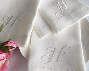 Monogrammed Linen Napkins, Linen Wedding Napkins, Embroidered Napkin, 20" Linen Napkin, Dinner Napkins, Napkins Gift Set, Decorative Napkins