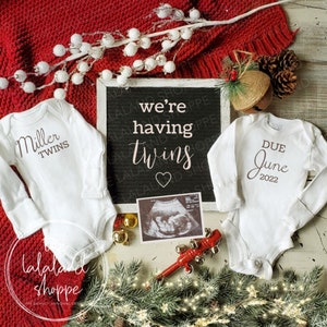 Twin Pregnancy Announcement, Christmas Baby Announcement, We're having twins, Gender Neutral, Editable Digital Twin Baby Announcement