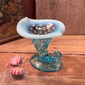 Fenton Art Glass Company Blue Opalescent Hobnail 3-3/4&quot; tall Cornucopia Vase