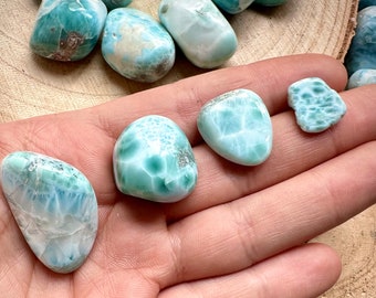 Larimar Polierte Steine