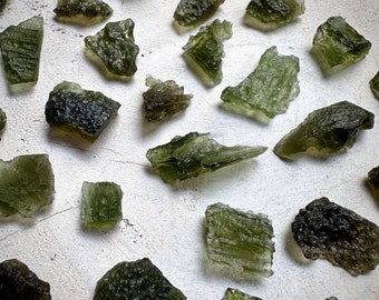 Genuine Moldavite | Raw Moldavite Specimen, Tektite, Natural Moldavite (Czech Republic)