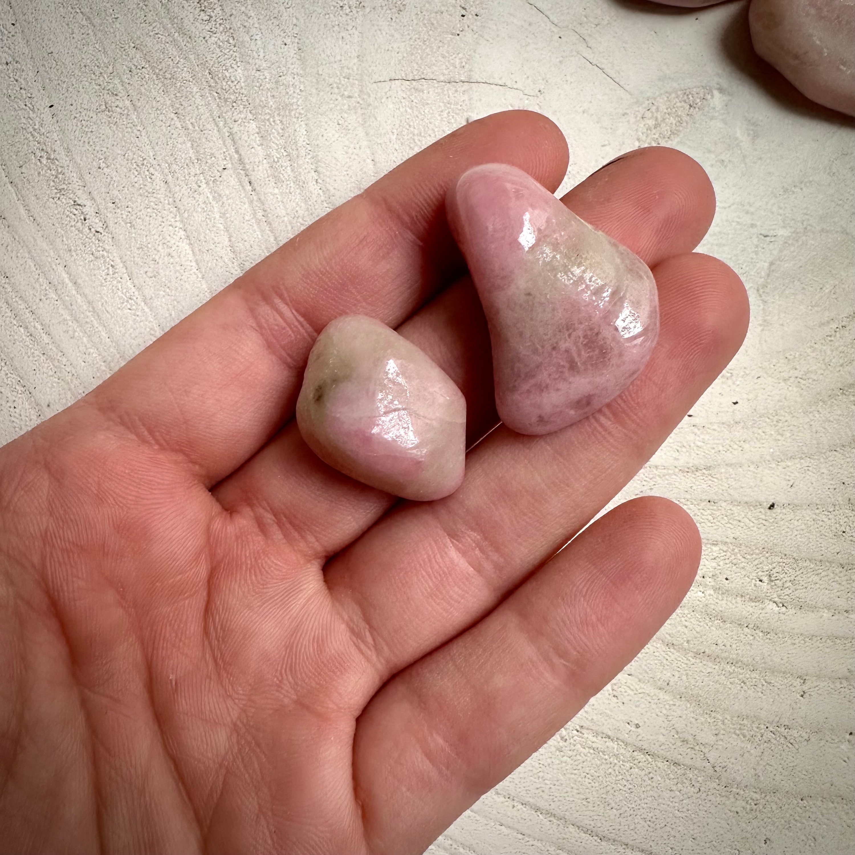 Thulite Crystals Polished Tumbled Stones - Etsy Thulite Crystals Polished Tumbled Stones - Etsy