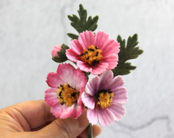 Broche fleur / Cosmos / Fleur en feutre / Mini bouquet / Accessoires fleurs / Accessoires de mariage / Broche fleur / Cadeau fête des mères
