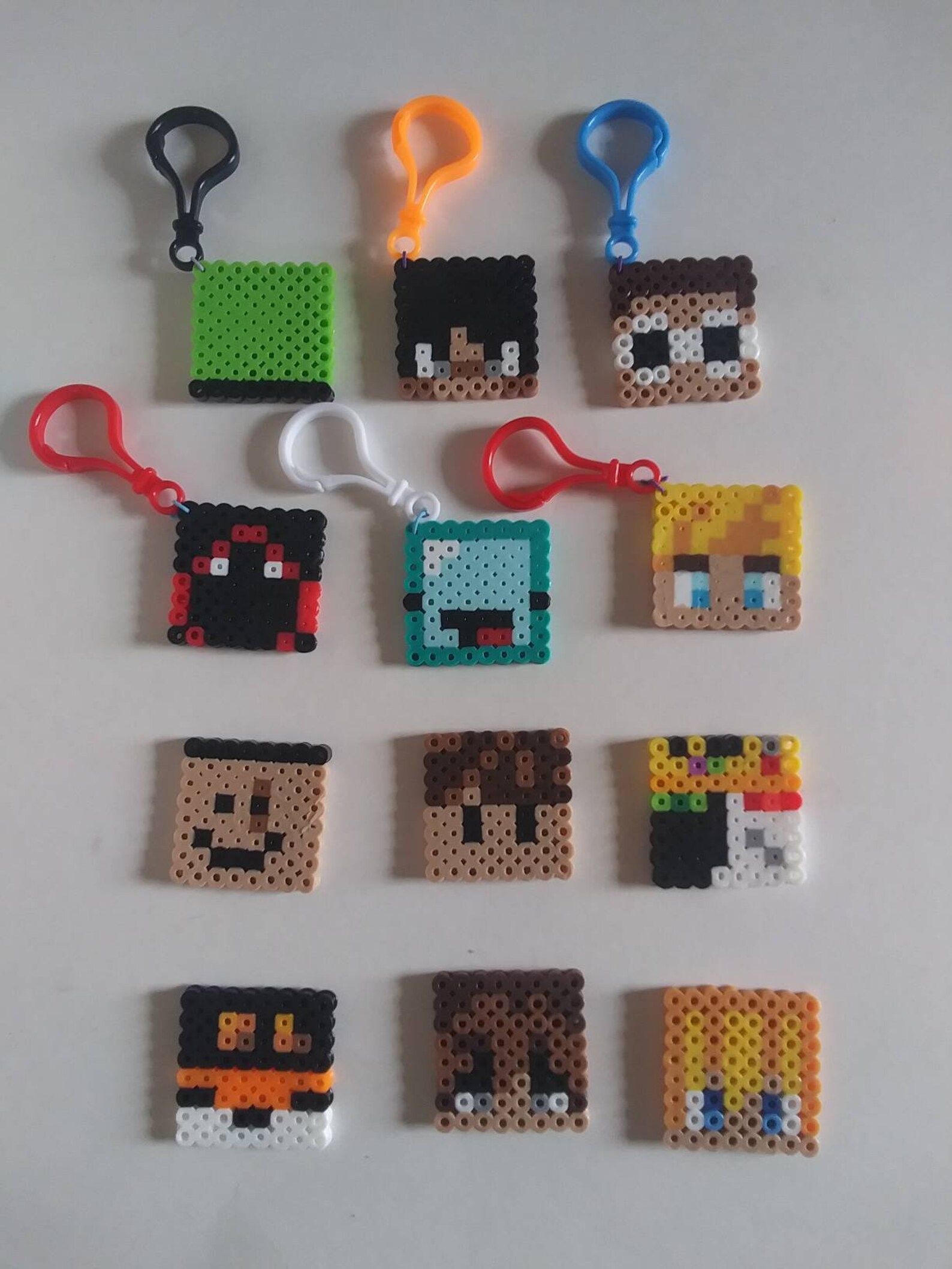 Dream SMP MCYT face perler keychains | Etsy