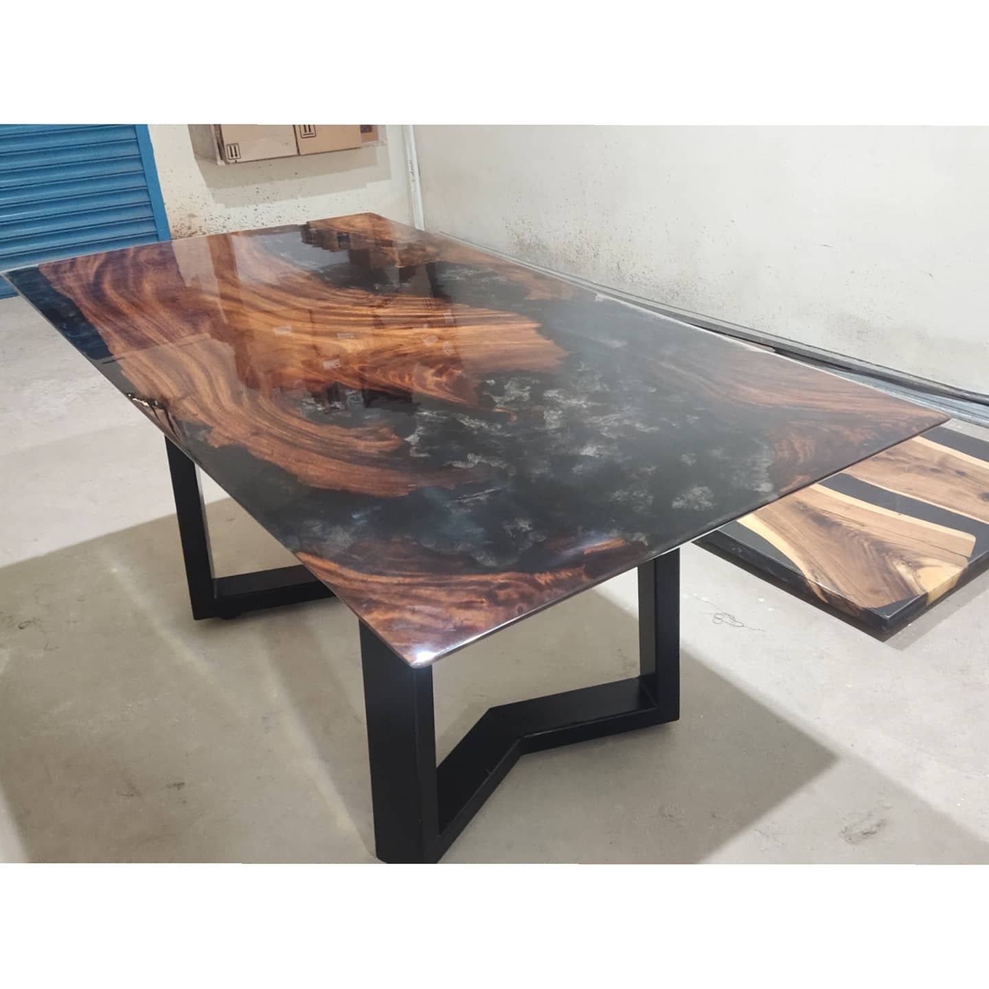 Onxyblack Epoxy Tisch Epoxy Tisch Esstisch Mittig Tisch | Etsy