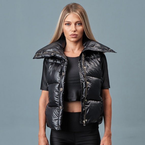 Hfyihgf Women's Cropped Puffer Vest Winter Zip Up Lightweight Sleeveless  Warm Outerwear Quilted Padded Coat Collar Down Jacket Vest(Black,XL) 