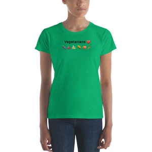 Vegetarians Love, Women's short sleeve t-shirt image 4