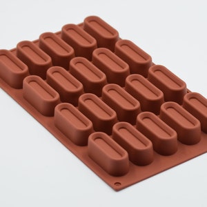 Molde de silicona de 20 cavidades para pasteles horneados / derretimientos de cera / chocolates / velas / jabones y más.