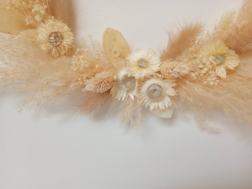 Couronne de Fleurs Séchées Naturelles Crème