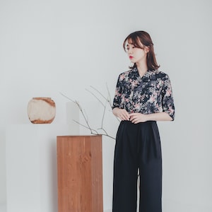 Black Floral Blouse | Modern Hanbok Jeogori | Korea Daily Blouse Hanbok | Casual top blouse for women | Black Female Pants | B.7