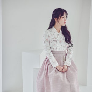 White Floral Modern Hanbok Jeogori Skirt | Korean Hanbok | Daily women hanbok | wedding, occasion | Pink Wrap Skirt | Norigae | J.11