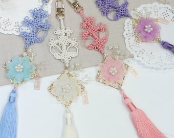 Petal Norigae | High Quality Floral Korea Traditional Accessory | Floral Tessel Norigae | Soosulhwa Hanbok Accessory | A.14