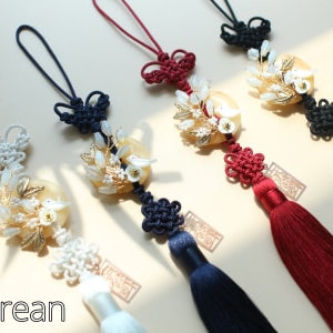 Norigae | Éthéré | Accessoire traditionnel coréen floral de haute qualité | Soosulhwa Hanbok Accessoire