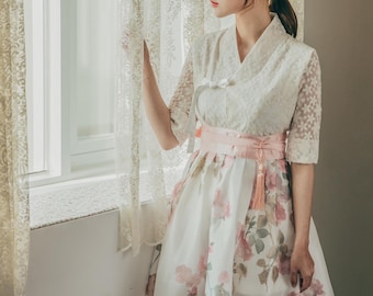 White Floral Modern Hanbok | Handmade hanbok jeogori | Wedding, picnic dress | Korean traditional costume | Pink&White Wrap Skirt | J.44_1