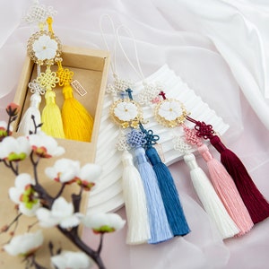 Voie lactée Norigae | Accessoire traditionnel coréen floral de haute qualité | Soosulhwa Hanbok Accessoire | A.14