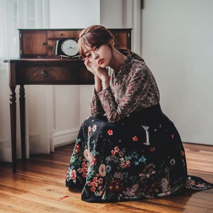 Hanbok Women Black Velour Skirt, Korean Modern Hanbok Skirt
