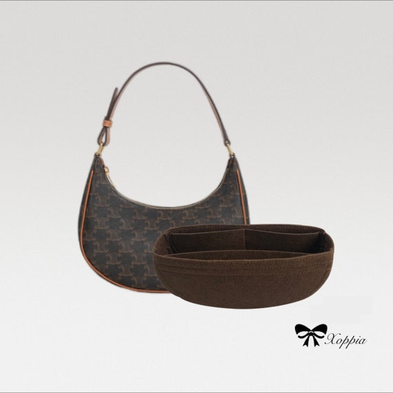 ava triomphe canvas